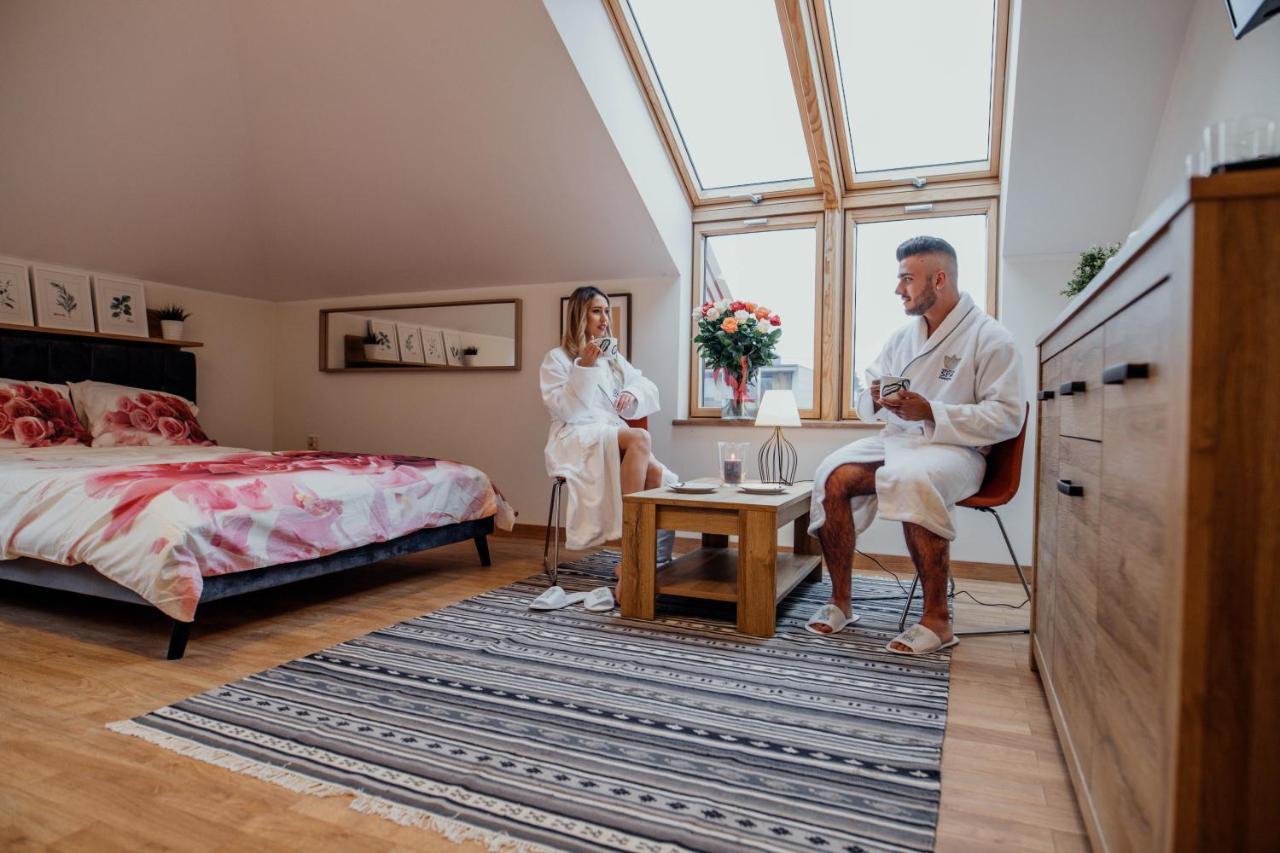 Medical Spa Kwiatowa Łęczyca المظهر الخارجي الصورة