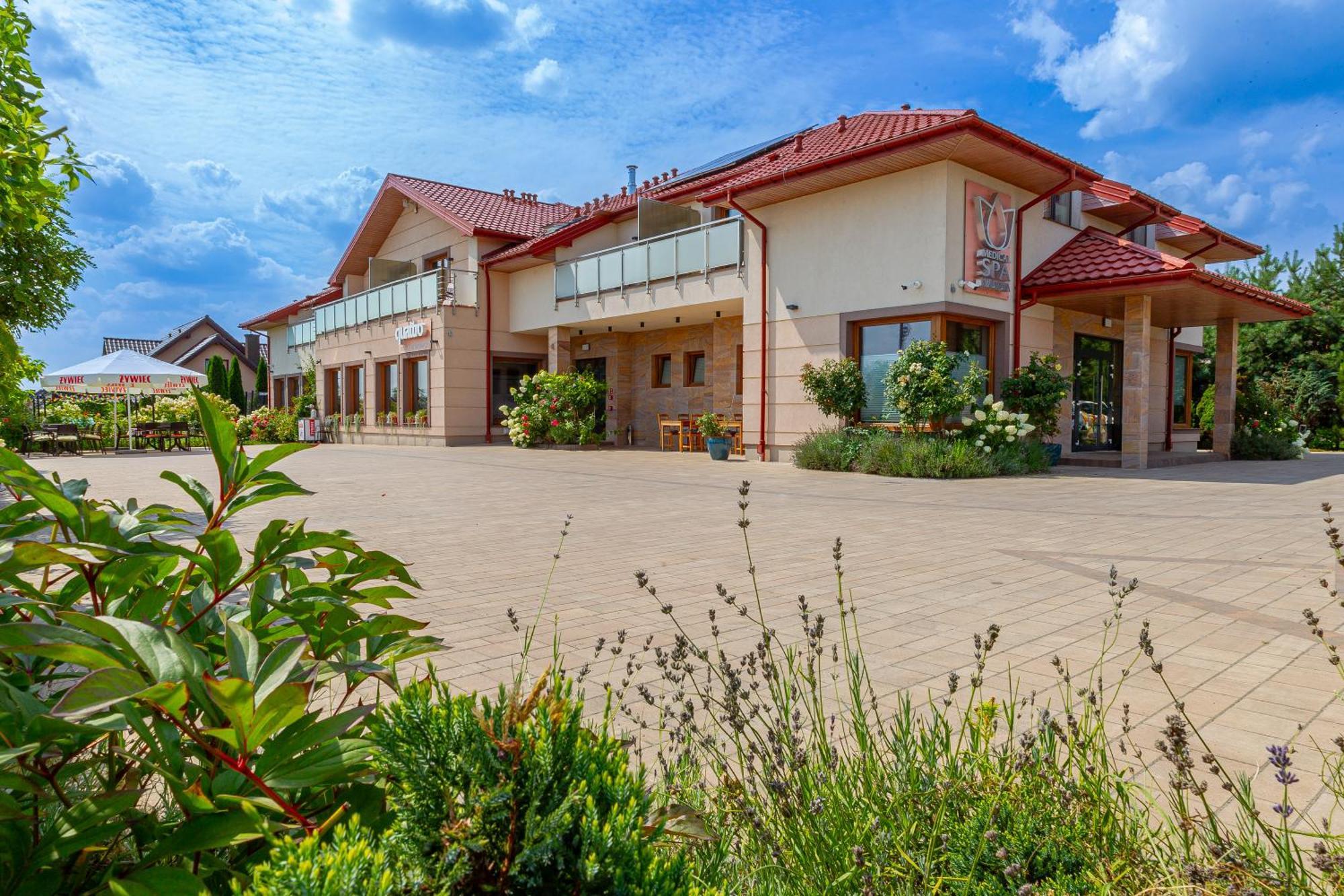 Medical Spa Kwiatowa Łęczyca المظهر الخارجي الصورة